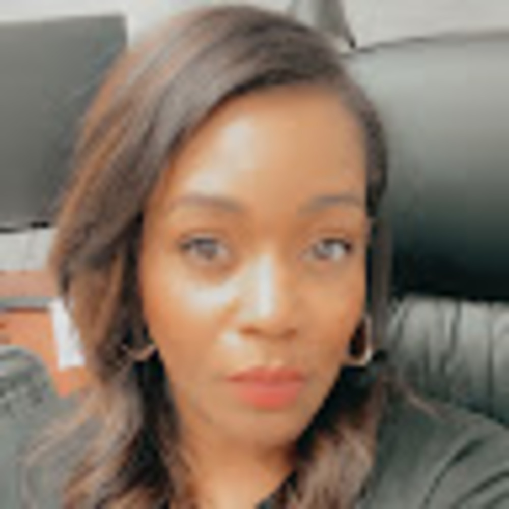 Meet your Posher, Sandy